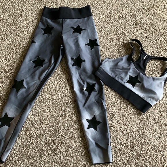 Ultracor workout set. Top and bottom both small. Used but lots of life left. - Picture 1 of 5